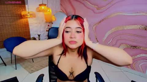 Snapshot of samantharoseee_ chatting on 2, 11, 2025 Samantharoseee online show from 2, 11, 2025