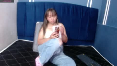 Snapshot of samara_purple chatting on 10, 1, 2025 Dafne online show from 10, 1, 2025