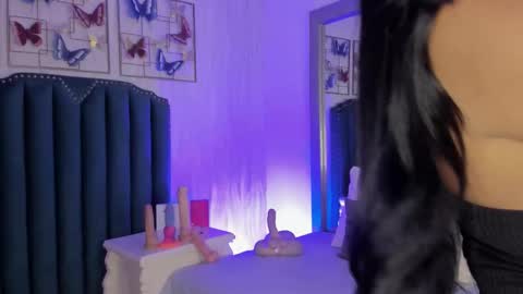 Snapshot of samara_warren chatting on 17, 1, 2026 Samara Warren online show from 17, 1, 2026