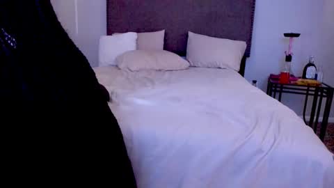 Yaya online show from 22, 10, 2025