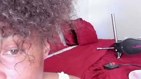 Snapshot of samatha1998 chatting on 24, 6, 2026 Yaya online show from 24, 6, 2026