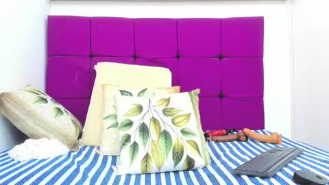 Snapshot of samay_sex18 chatting on 6, 3, 2025 samay_sex18 online show from 6, 3, 2025