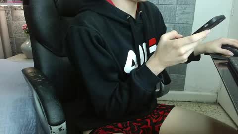 Snapshot of samblack_ chatting on 11, 4, 2026 Sam online show from 11, 4, 2026