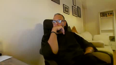 Snapshot of samcool67 chatting on 12, 1, 2025 Sam online show from 12, 1, 2025