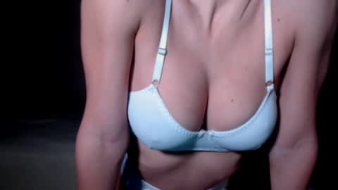 Sam Demia online show from 22, 11, 2025