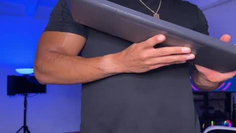 Sam Dornan online show from 22, 12, 2024