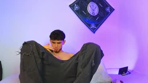 Snapshot of samevansx chatting on 19, 12, 2025 samevansx online show from 19, 12, 2025