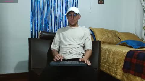 Snapshot of samfox_ chatting on 2, 10, 2025 SAM online show from 2, 10, 2025