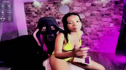 Snapshot of samiacooper25 chatting on 21, 4, 2026 samiacooper25 online show from 21, 4, 2026