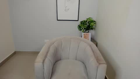 Samie Mury  online show from 4, 12, 2025