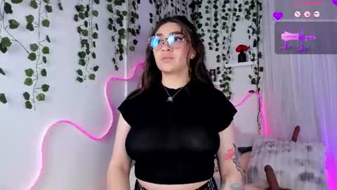 Snapshot of samii_evans chatting on 1, 7, 2026 samii evans online show from 1, 7, 2026
