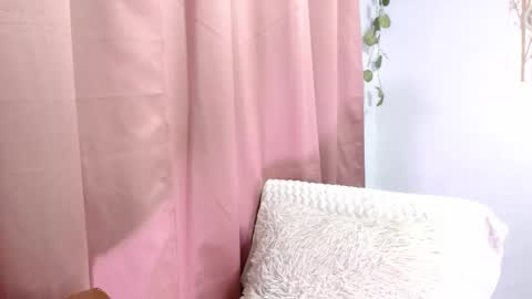 Snapshot of samira_lennox chatting on 25, 3, 2026 SAMIRA online show from 25, 3, 2026