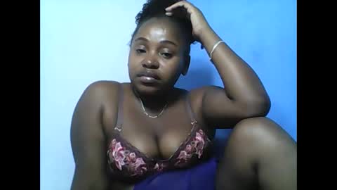 Snapshot of samirah_69 chatting on 6, 5, 2026 samirah_69 online show from 6, 5, 2026
