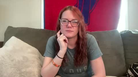 Snapshot of sammieplays chatting on 7, 3, 2026 Playful Sammie online show from 7, 3, 2026