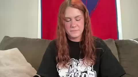 Snapshot of sammieplays chatting on 18, 3, 2026 Playful Sammie online show from 18, 3, 2026