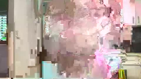Sam online show from 6, 4, 2026