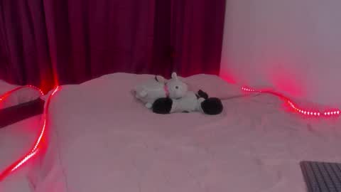 Snapshot of sammy_and_mike_ls chatting on 6, 11, 2025 Sophie y Mark online show from 6, 11, 2025