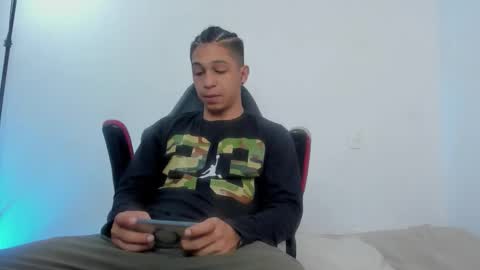 Snapshot of sammy_and_mike_ls chatting on 15, 2, 2026 Sophie y Mark online show from 15, 2, 2026