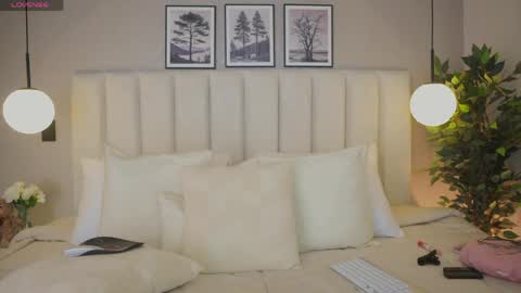 Snapshot of sammy_hamilton chatting on 9, 4, 2026 Ana online show from 9, 4, 2026