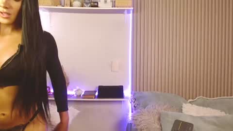 Snapshot of sammy_quinn_ chatting on 1, 2, 2025 SAMMY online show from 1, 2, 2025