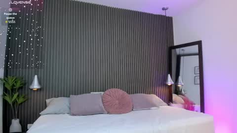 Snapshot of sammybrunette1 chatting on 15, 4, 2026 Axel online show from 15, 4, 2026