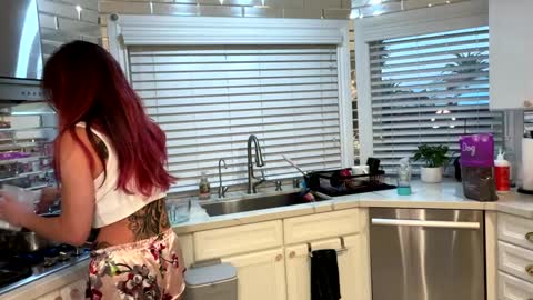 SammyandViolet online show from 9, 9, 2025