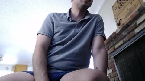 Snapshot of samthebully chatting on 11, 4, 2026 SamTheBully online show from 11, 4, 2026