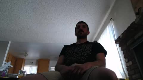 Snapshot of samthebully chatting on 17, 4, 2026 SamTheBully online show from 17, 4, 2026