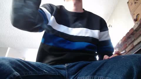 Snapshot of samthebully chatting on 22, 4, 2026 SamTheBully online show from 22, 4, 2026