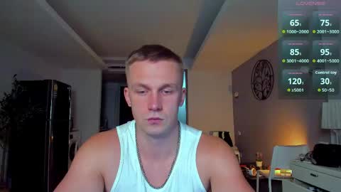 Snapshot of samuel_andrew chatting on 16, 4, 2026 Samuel online show from 16, 4, 2026