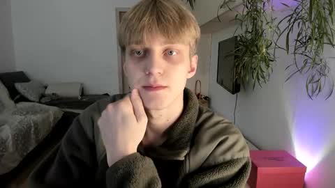 Snapshot of samuel_clark chatting on 2, 10, 2025 Sam online show from 2, 10, 2025