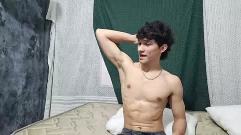 Snapshot of samuel_hills_ii chatting on 21, 4, 2026 samuel_hills_ii online show from 21, 4, 2026