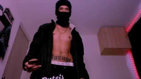   online show from 15, 2, 2025