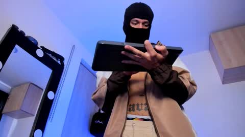   online show from 26, 9, 2025