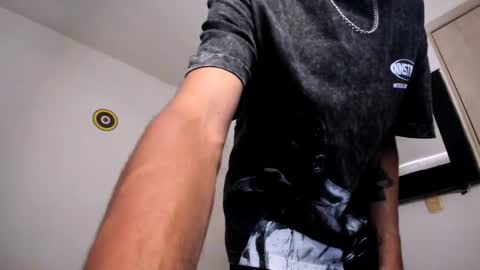 Snapshot of samuel_suarez chatting on 14, 3, 2026 online show from 14, 3, 2026