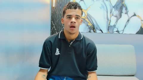 Snapshot of samuel_wyatt chatting on 1, 4, 2026 SAMUEL online show from 1, 4, 2026