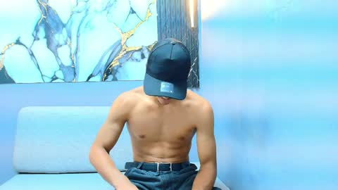 Snapshot of samuel_wyatt chatting on 10, 4, 2026 SAMUEL online show from 10, 4, 2026