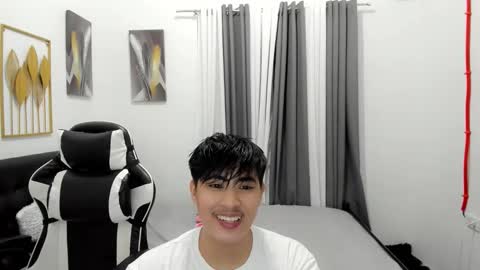 Snapshot of samuelangelo chatting on 3, 3, 2026 Sam online show from 3, 3, 2026