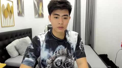 Snapshot of samuelangelo chatting on 1, 4, 2026 Sam online show from 1, 4, 2026