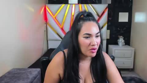 Snapshot of samyevanns chatting on 25, 6, 2026 SamyEvanns online show from 25, 6, 2026