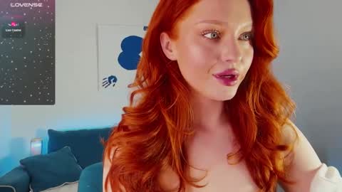 Snapshot of sanda_red chatting on 20, 12, 2024 Sanda3 online show from 20, 12, 2024