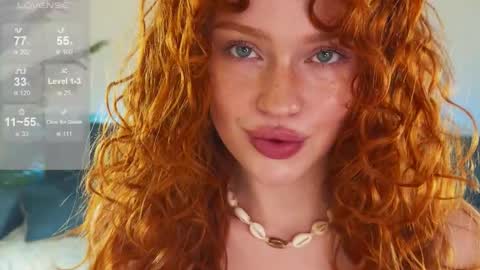 Snapshot of sanda_red chatting on 20, 10, 2025 Sanda3 online show from 20, 10, 2025