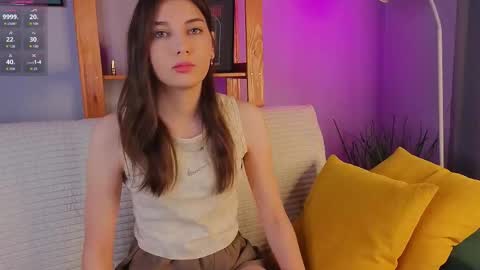 Snapshot of sandili chatting on 18, 12, 2025 Isabel but you can call me Bella online show from 18, 12, 2025