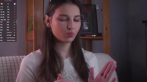 Snapshot of sandili chatting on 10, 2, 2026 Isabel but you can call me Bella online show from 10, 2, 2026