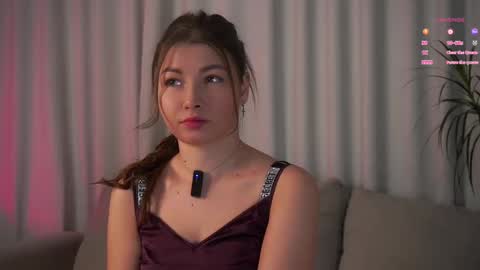 Emma  online show from 24, 11, 2025