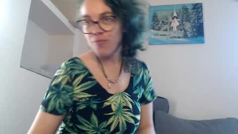 Snapshot of sandra10031989 chatting on 27, 3, 2026 Sandra online show from 27, 3, 2026