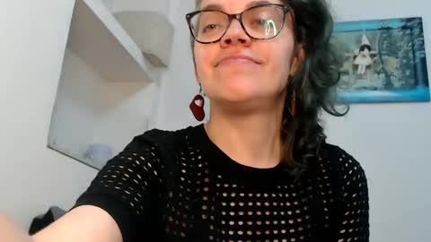 Snapshot of sandra10031989 chatting on 15, 4, 2026 Sandra online show from 15, 4, 2026