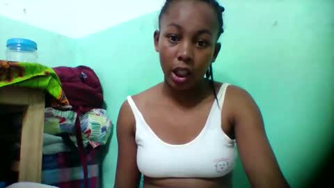 Snapshot of sandra1253099 chatting on 12, 11, 2025 sandra1253099 online show from 12, 11, 2025