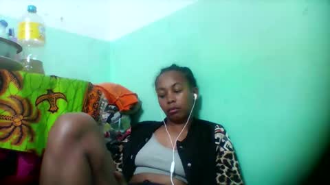 Snapshot of sandra1253099 chatting on 26, 11, 2025 sandra1253099 online show from 26, 11, 2025