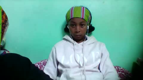 Snapshot of sandra1253099 chatting on 1, 12, 2025 sandra1253099 online show from 1, 12, 2025